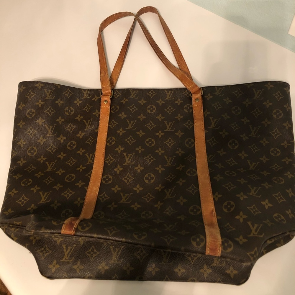 Authentic Louis Vuitton Extra Large Shoppers Tote